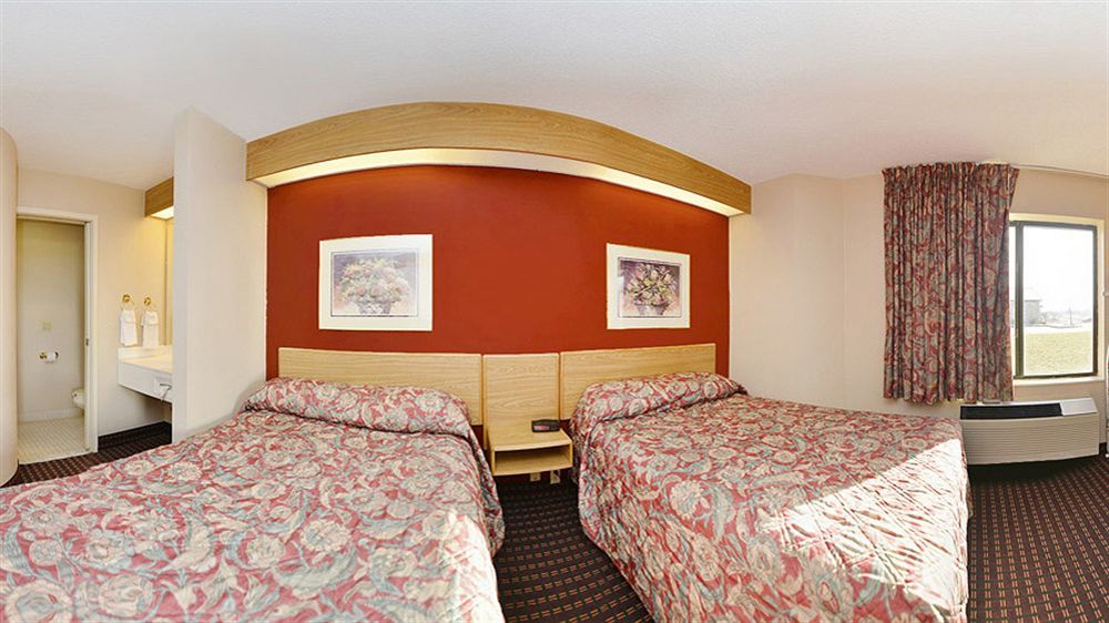 Americas Best Value Inn And Suites Lee'S Summit-Kansas City Екстер'єр фото