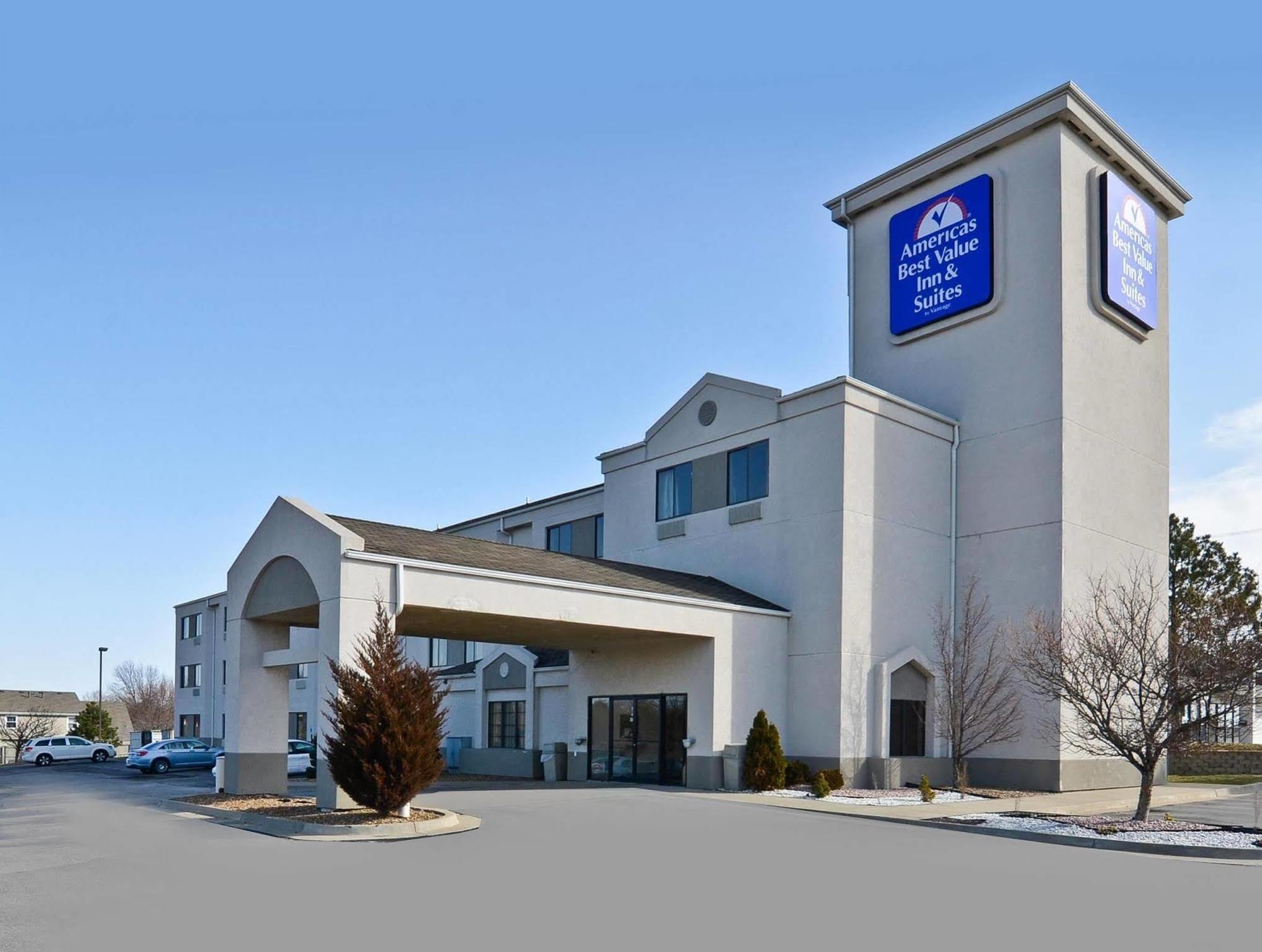 Americas Best Value Inn And Suites Lee'S Summit-Kansas City Екстер'єр фото