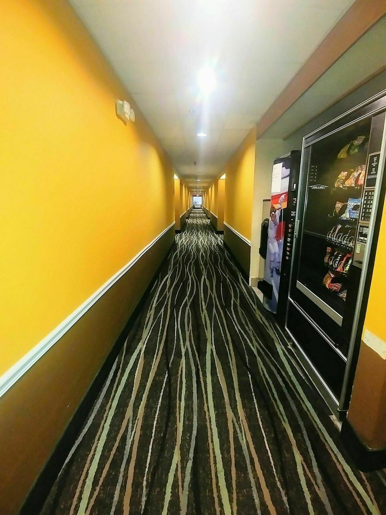 Americas Best Value Inn And Suites Lee'S Summit-Kansas City Екстер'єр фото