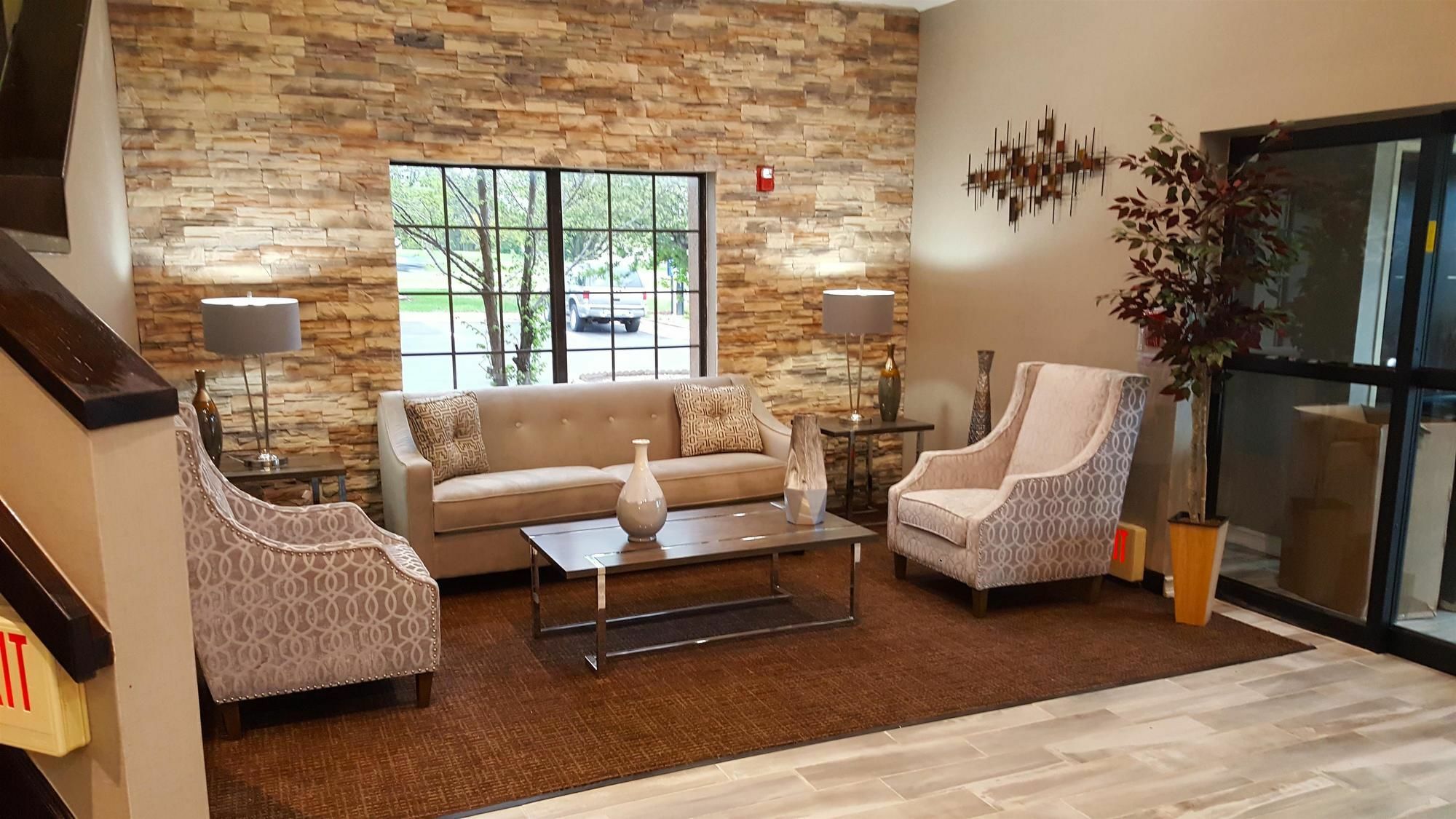 Americas Best Value Inn And Suites Lee'S Summit-Kansas City Екстер'єр фото